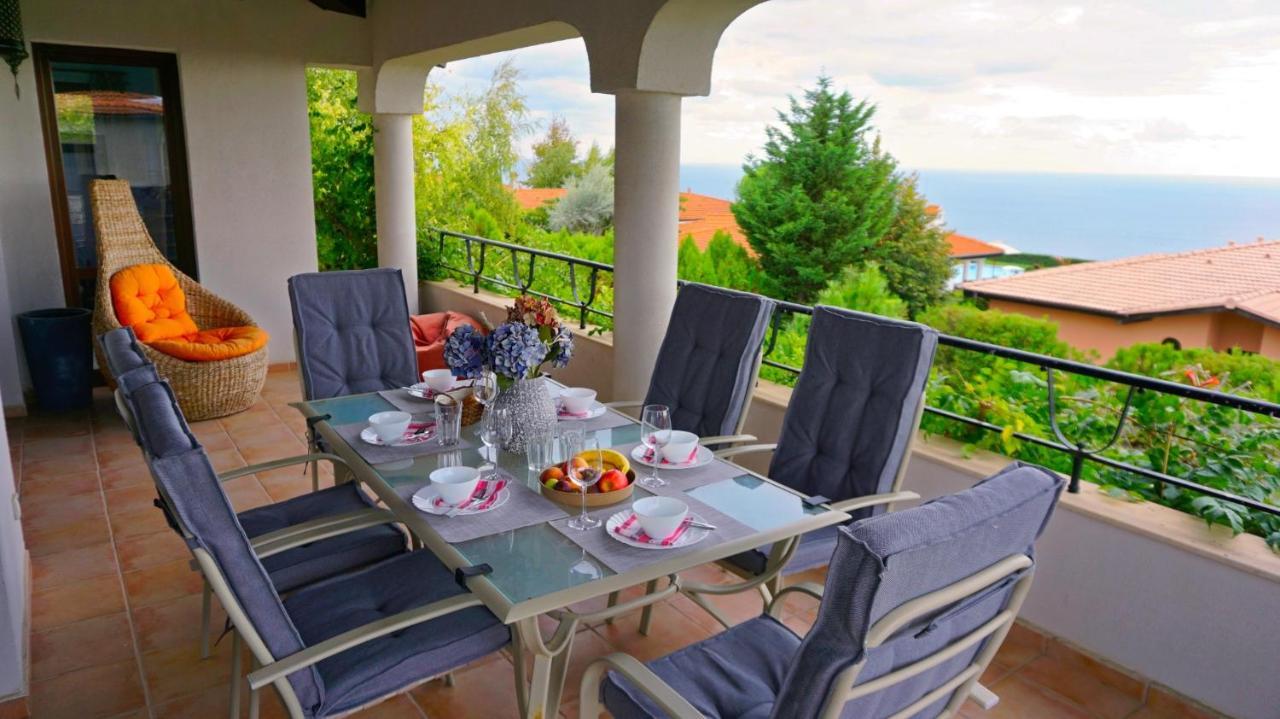 Вила Афина - Villa Afina Balchik Exterior photo